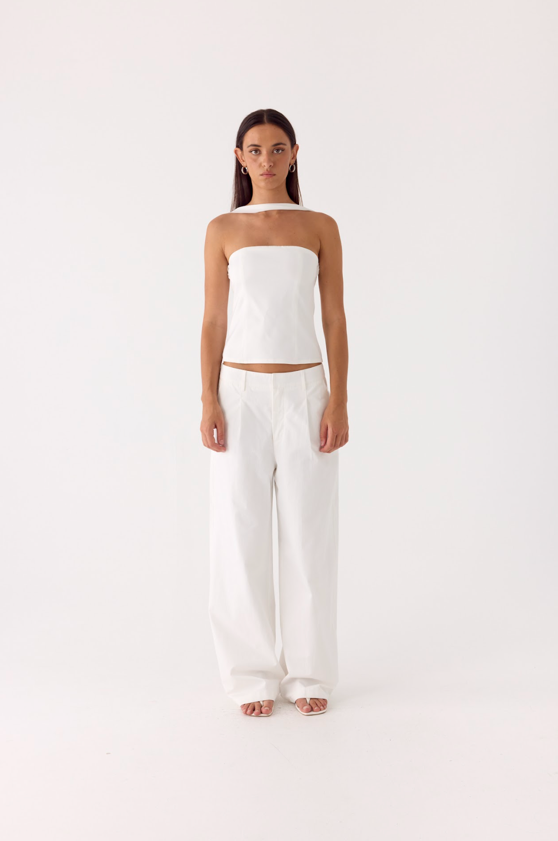 Emilia Pant - White